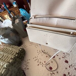 Coach small lil purse, tan, great shape.